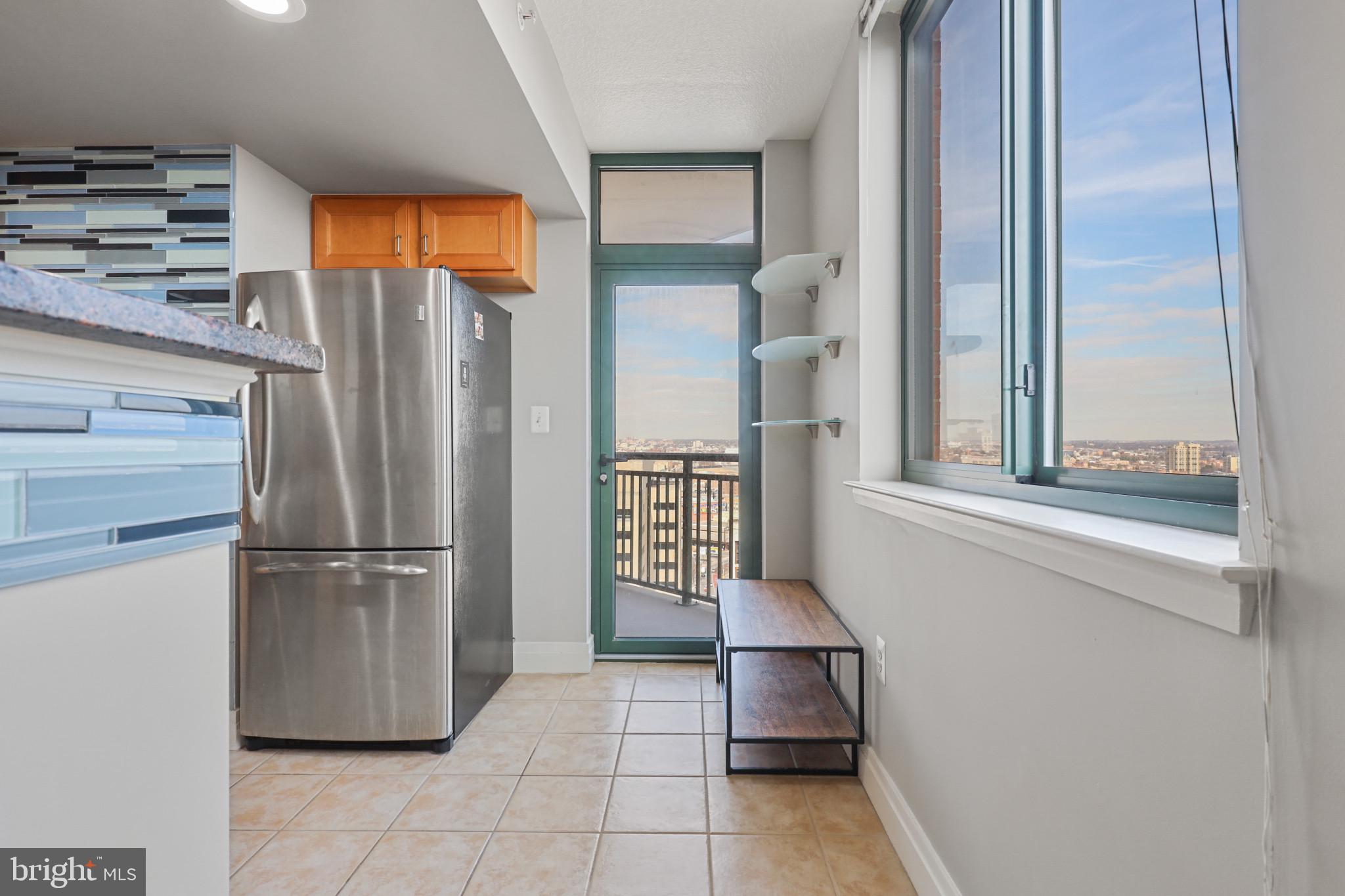 414 Water Street, Unit 2012 Baltimore, MD 21202 - Photo 10 of 83