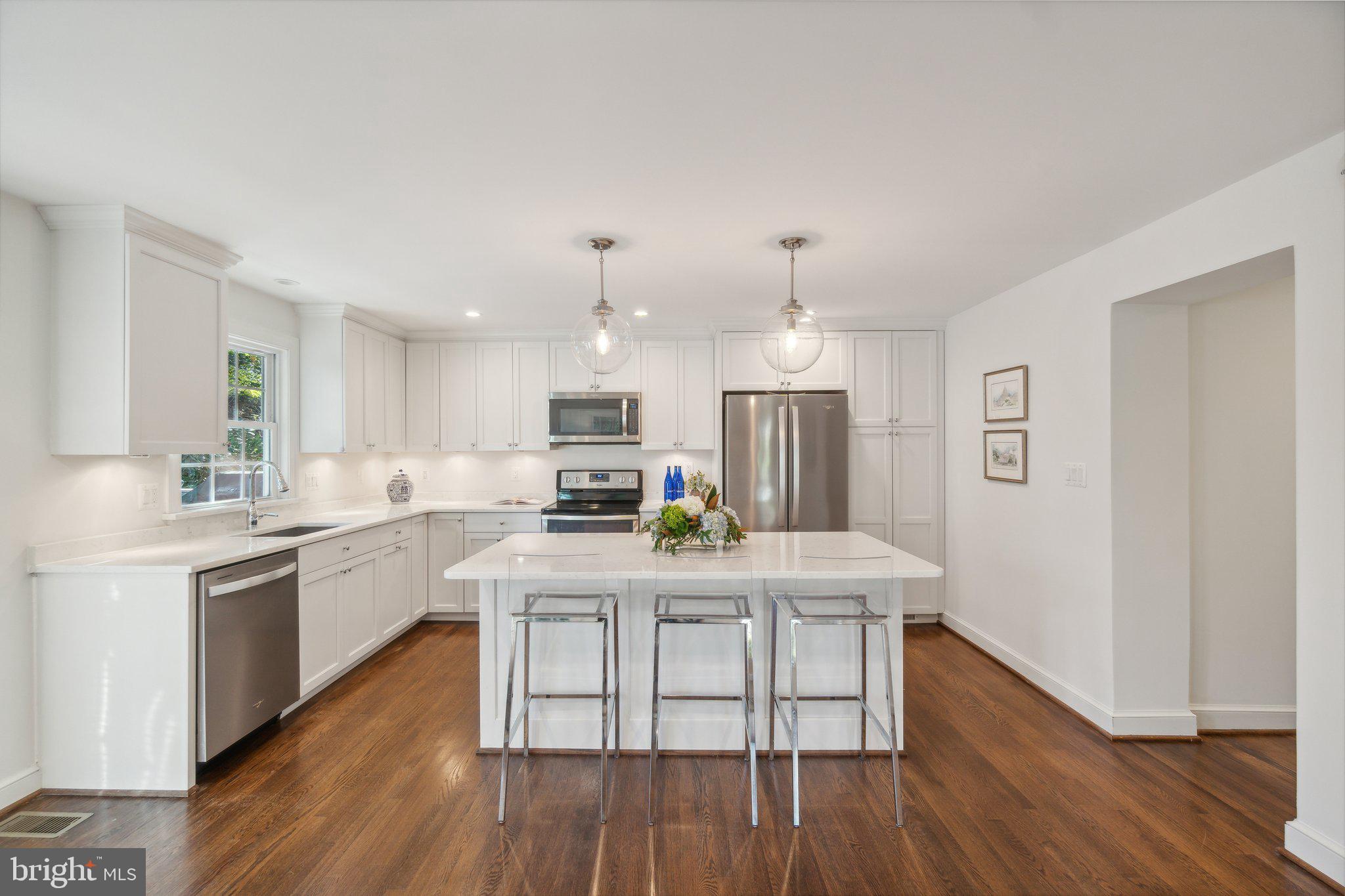 4313 Puller Drive Kensington, MD 20895 - Photo 4 of 27