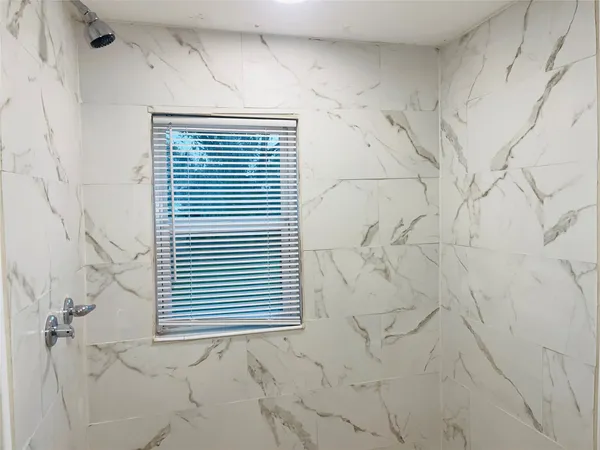 $1,350 | 166 Sycamore Drive, Richwood, TX 77531