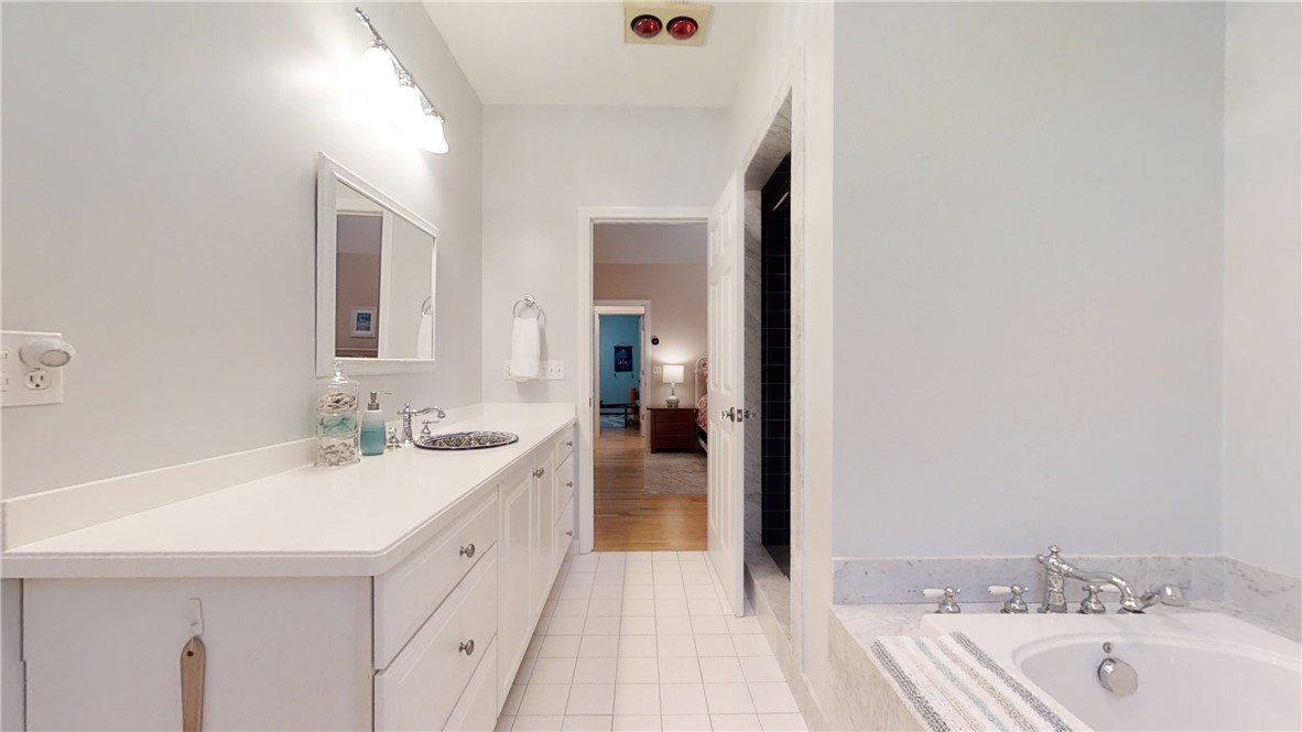 179 Stillwater Road Smithfield, RI 02917 - Photo 23 of 34 Gallery Image 23