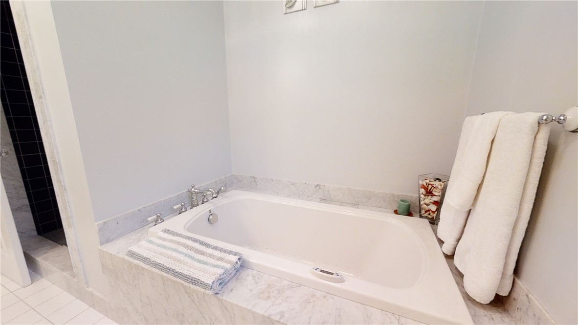 179 Stillwater Road Smithfield, RI 02917 - Photo 24 of 34 Gallery Image 24