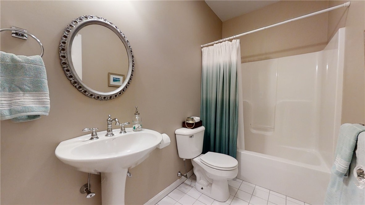 179 Stillwater Road Smithfield, RI 02917 - Photo 27 of 34 Gallery Image 27