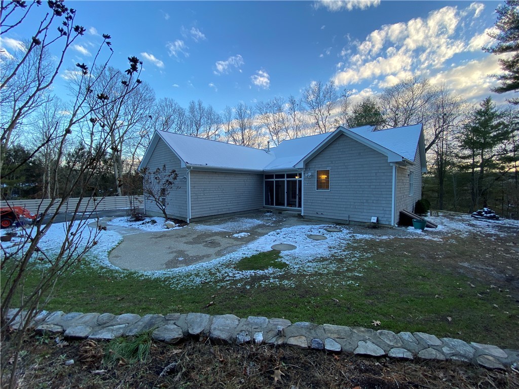 179 Stillwater Road Smithfield, RI 02917 - Photo 31 of 34 Gallery Image 31
