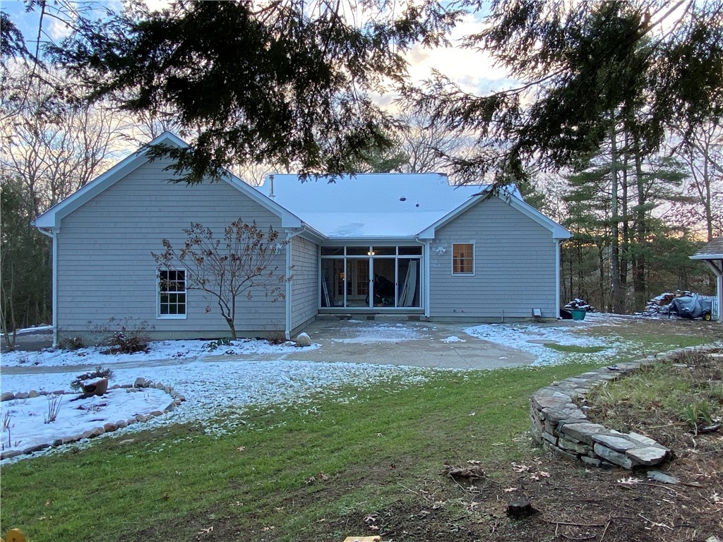 179 Stillwater Road Smithfield, RI 02917 - Photo 32 of 34 Gallery Image 32
