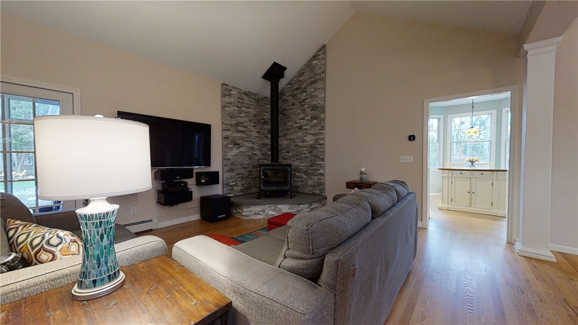 179 Stillwater Road Smithfield, RI 02917 - Photo 10 of 34 Gallery Image 10