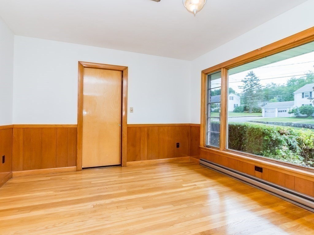 16 Bradley Road Danvers, MA 01923 - Photo 9 of 32 Gallery Image 9