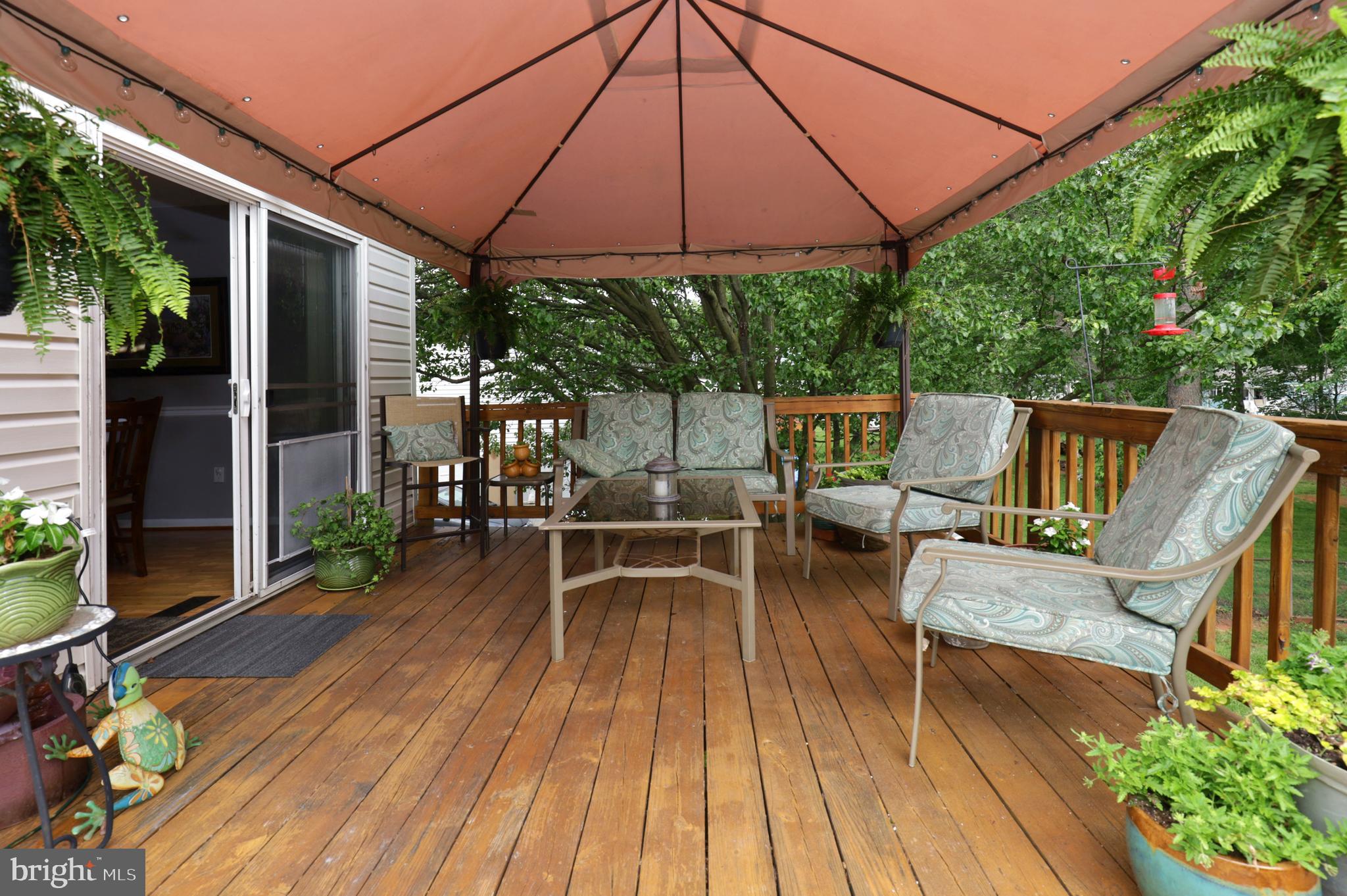 8611 Weems Road Manassas, VA 20110 - Photo 37 of 46 Gazebo on one end of deck conveys!