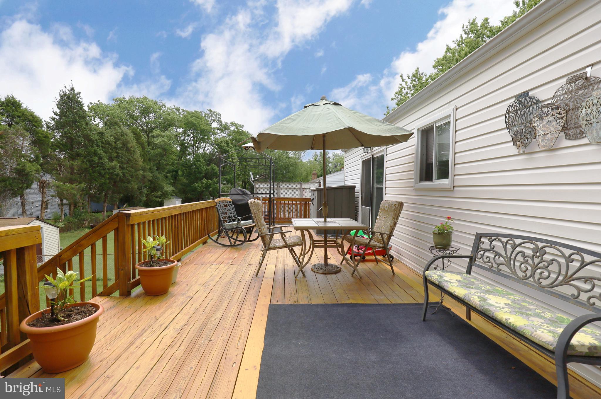 8611 Weems Road Manassas, VA 20110 - Photo 38 of 46 Coolest Deck on the Planet!