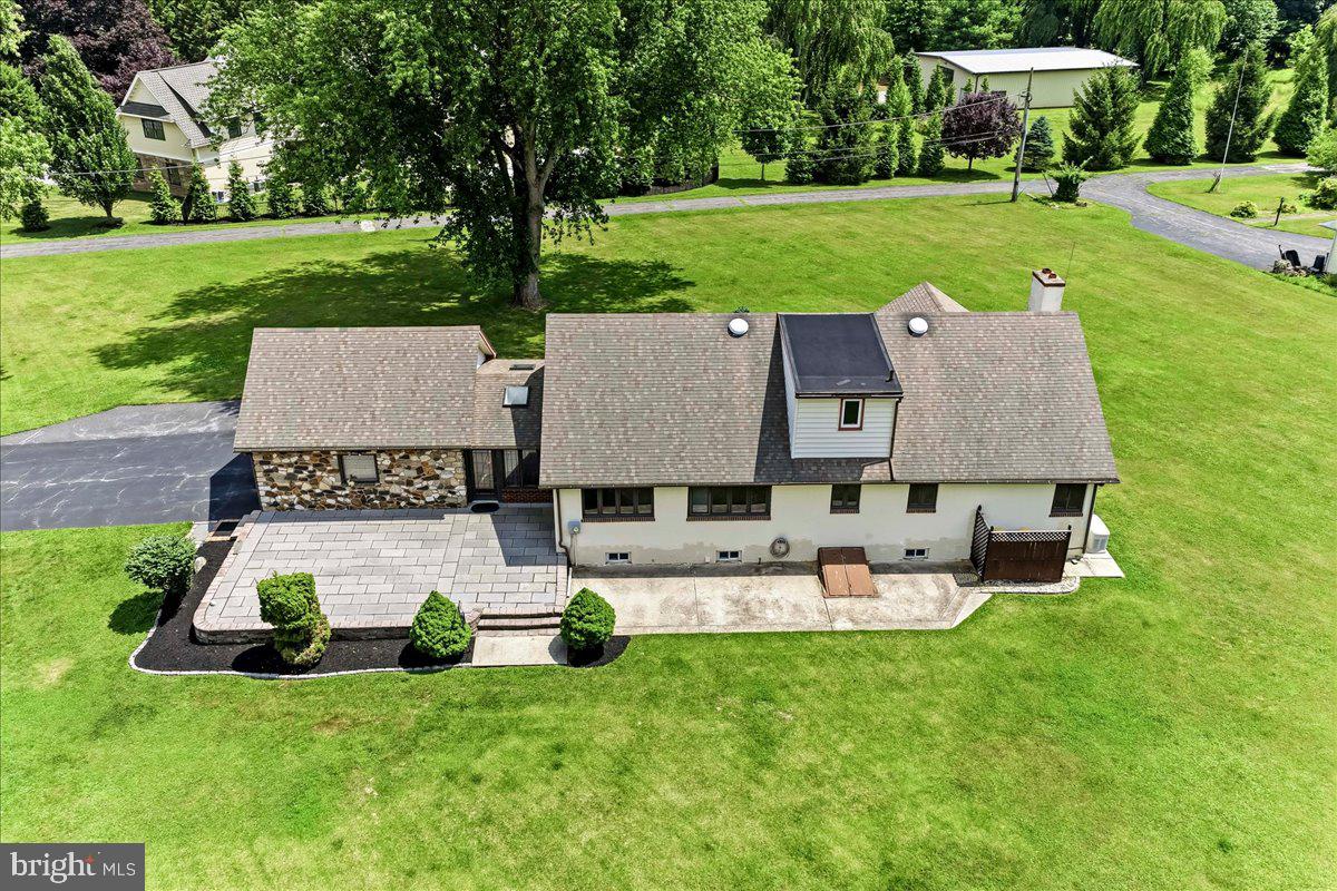 2732 Old Cedar Grove Road Broomall, PA 19008 - Photo 13 of 21