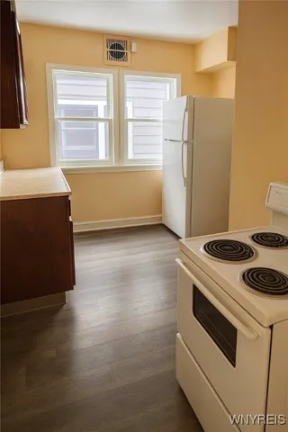 $2,600 | 64 Montrose Avenue, Buffalo, NY 14214