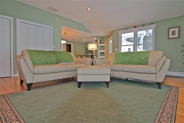 8 Thornberry Road Winchester, MA 01890 - Photo 13 of 29 Gallery Image 13