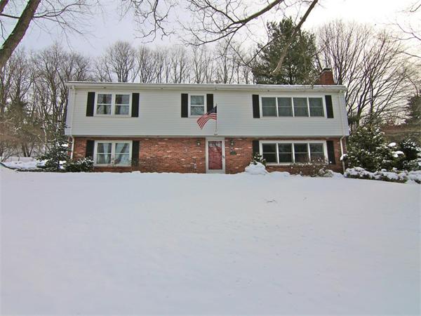 8 Thornberry Road Winchester, MA 01890 - Photo 2 of 29 Gallery Image 2