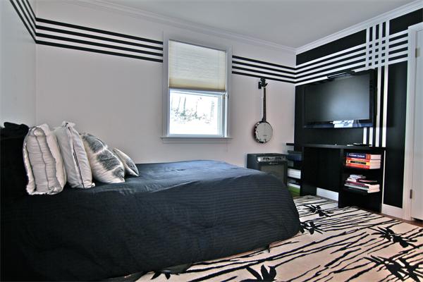 8 Thornberry Road Winchester, MA 01890 - Photo 23 of 29 Gallery Image 23