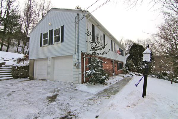 8 Thornberry Road Winchester, MA 01890 - Photo 29 of 29 Gallery Image 29