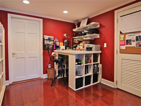 8 Thornberry Road Winchester, MA 01890 - Photo 5 of 29 Gallery Image 5