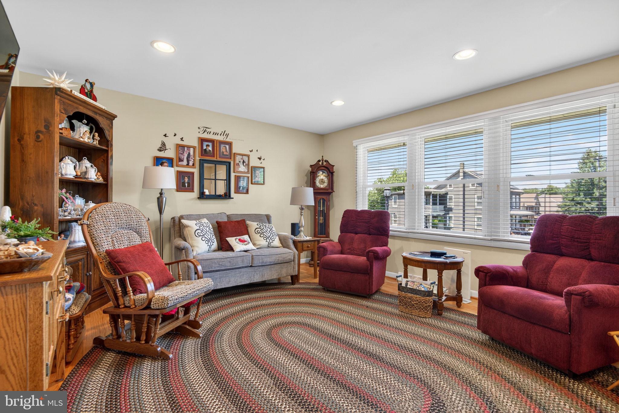 24 Snyder Hill Road Lititz, PA 17543 - Photo 4 of 30