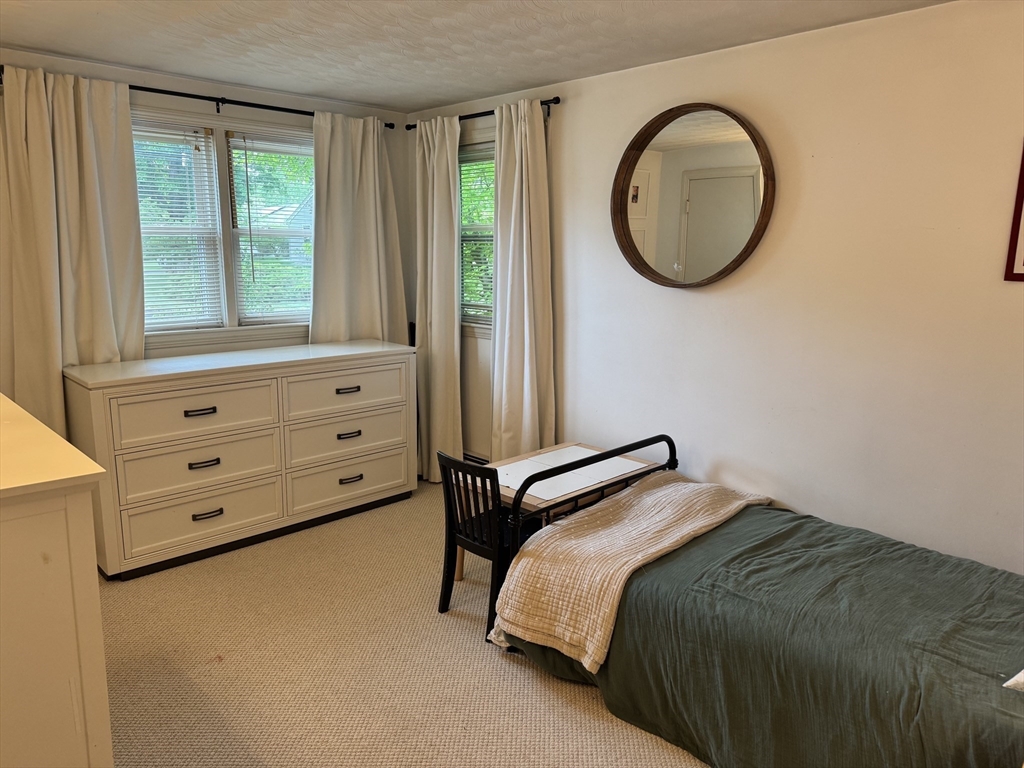 18 Griffin Road Framingham, MA 01701 - Photo 15 of 21 Gallery Image 15