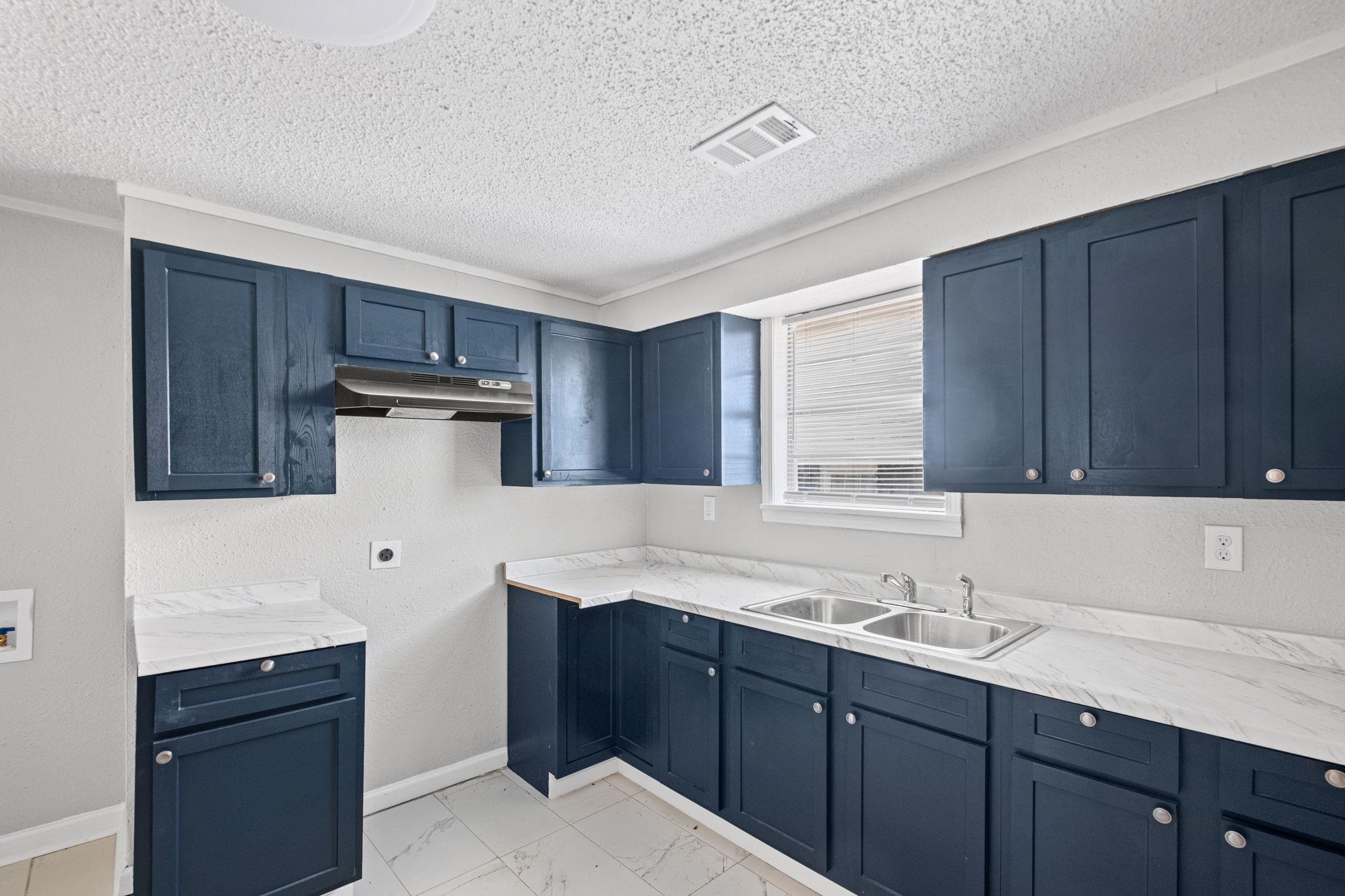 560 West Peebles Road Memphis, TN 38109 - Photo 5 of 17 Gallery Image 5