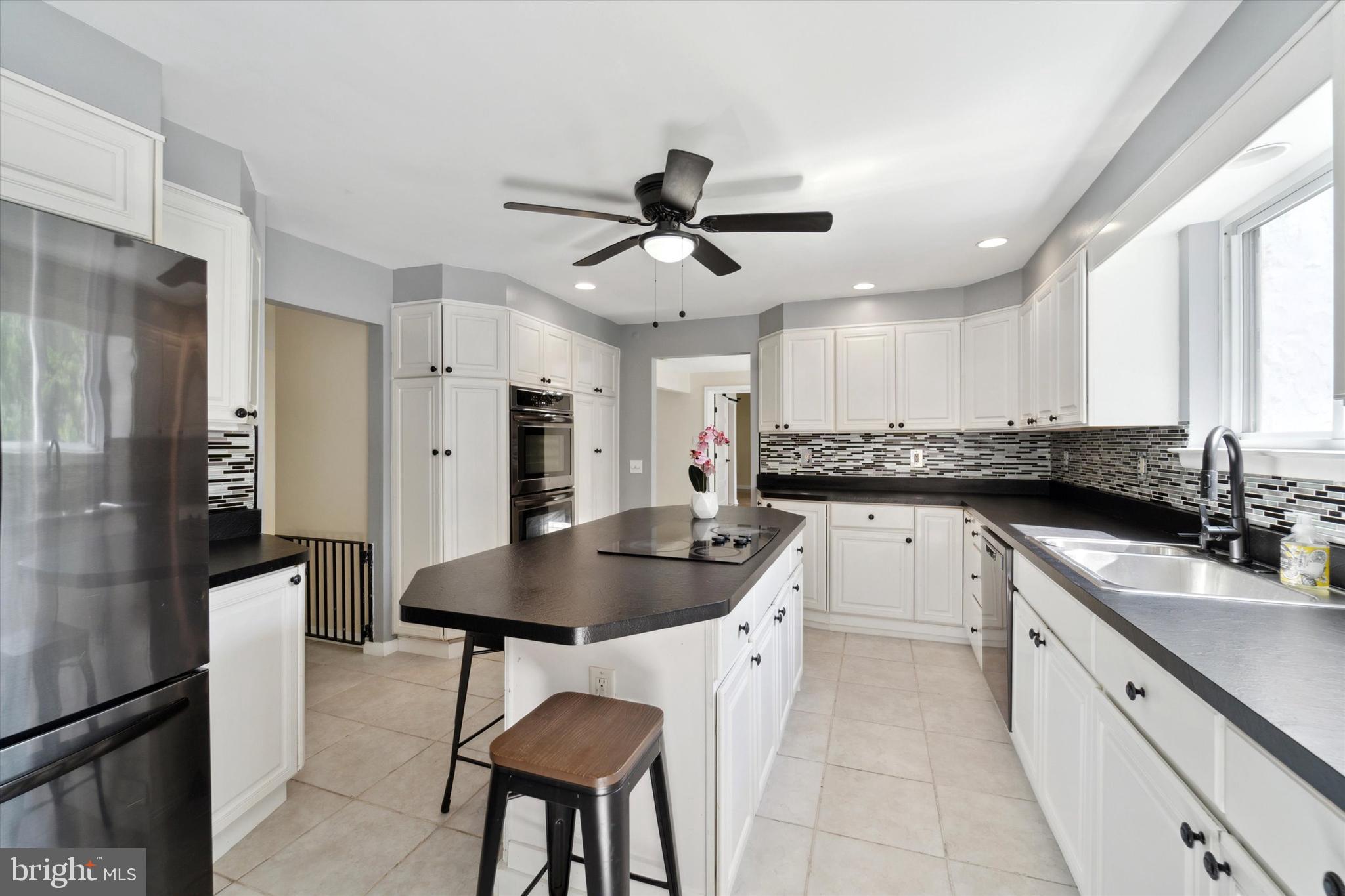 430 East Rose Tree Road Media, PA 19063 - Photo 6 of 30