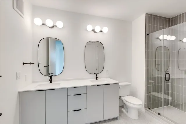 a view of an empty walk in closet