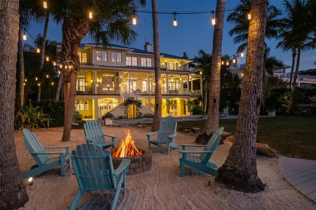 $13,950,000 | 3440 Gulfmead Drive, Sarasota, FL 34242