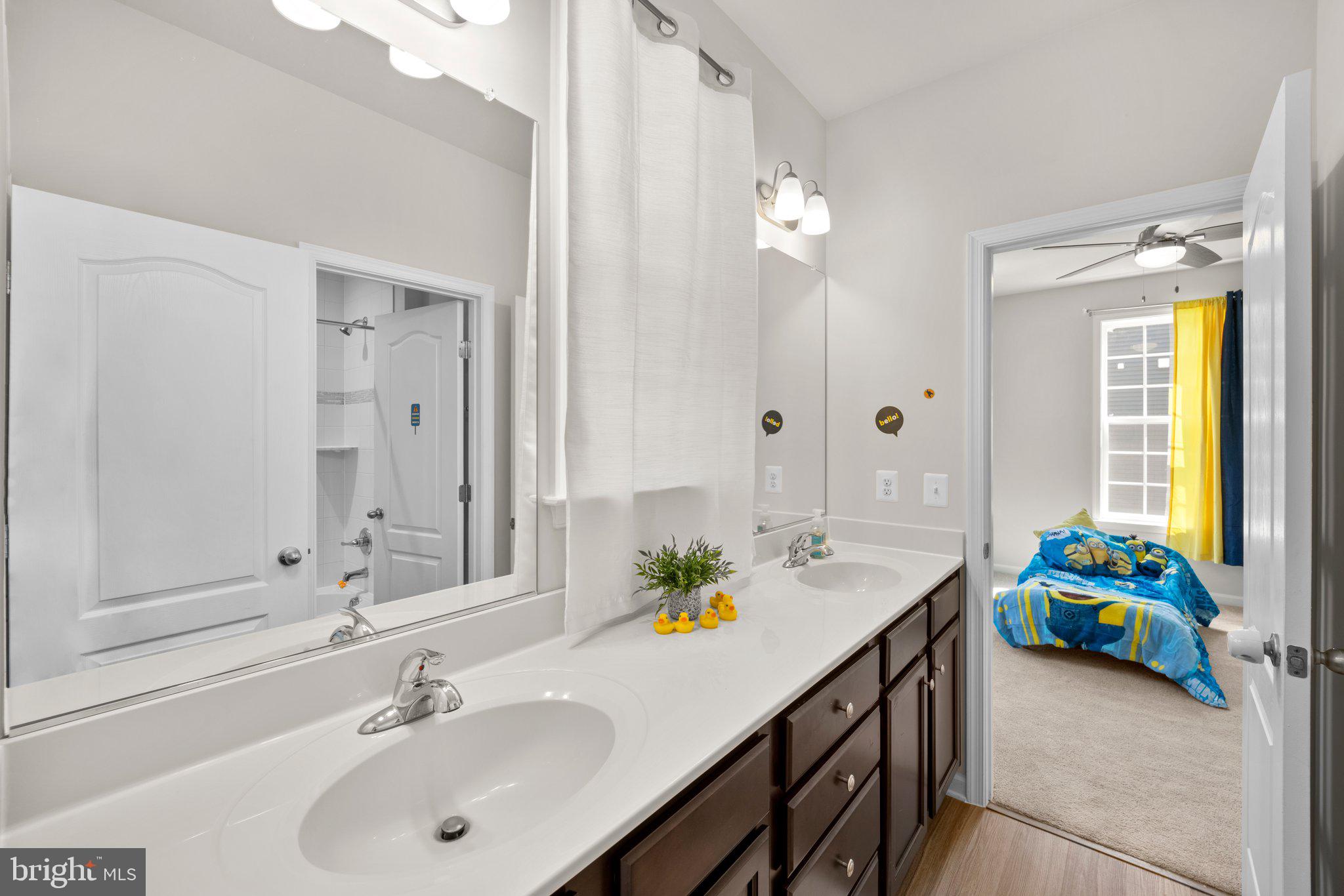 6620 Timber Ridge Lane Bryans Road, MD 20616 - Photo 40 of 63 Jack and Jill bathroom