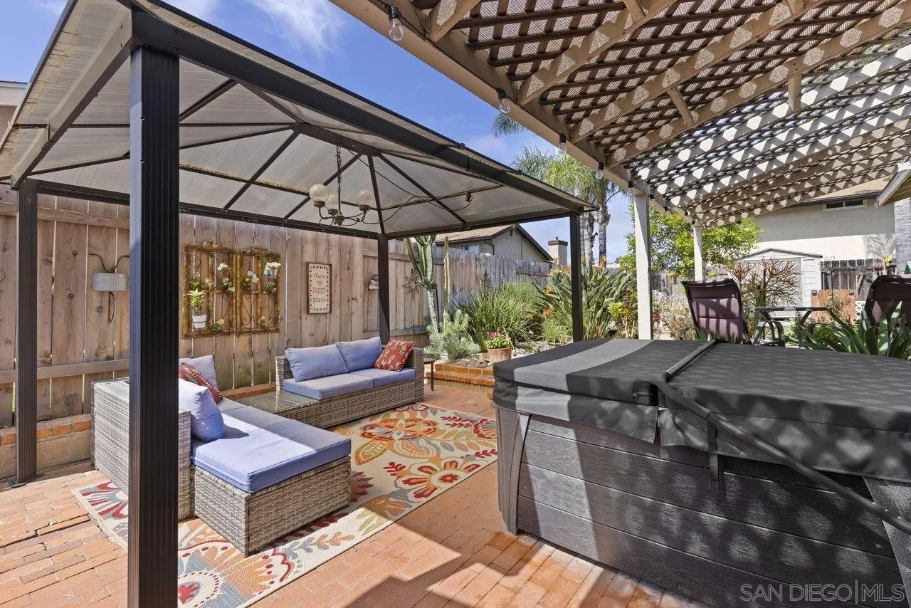 13344 Racquet Court Poway, CA 92064 - Photo 21 of 29 a view of an outdoor sitting area with furniture