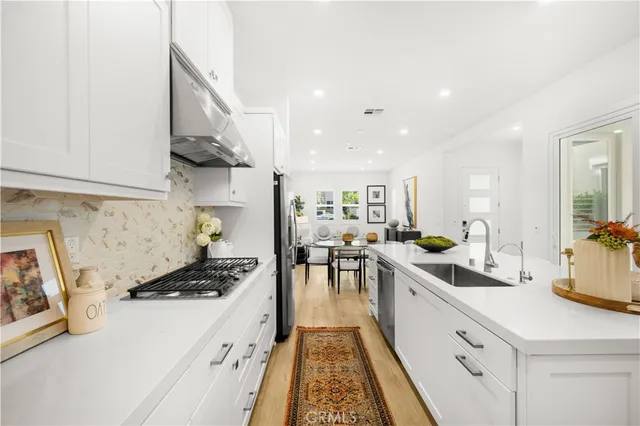 $1,649,999 | 102 Culture, Irvine, CA 92618