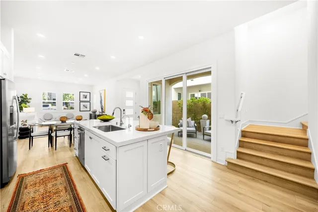 $1,649,999 | 102 Culture, Irvine, CA 92618