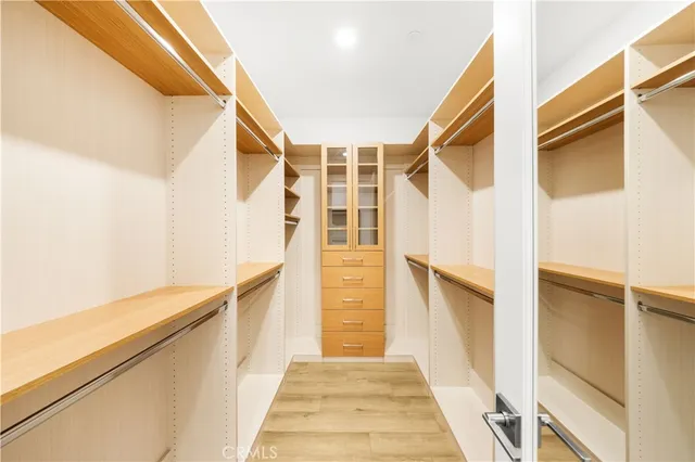 $1,649,999 | 102 Culture, Irvine, CA 92618