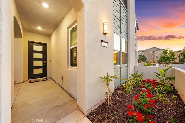 $1,649,999 | 102 Culture, Irvine, CA 92618