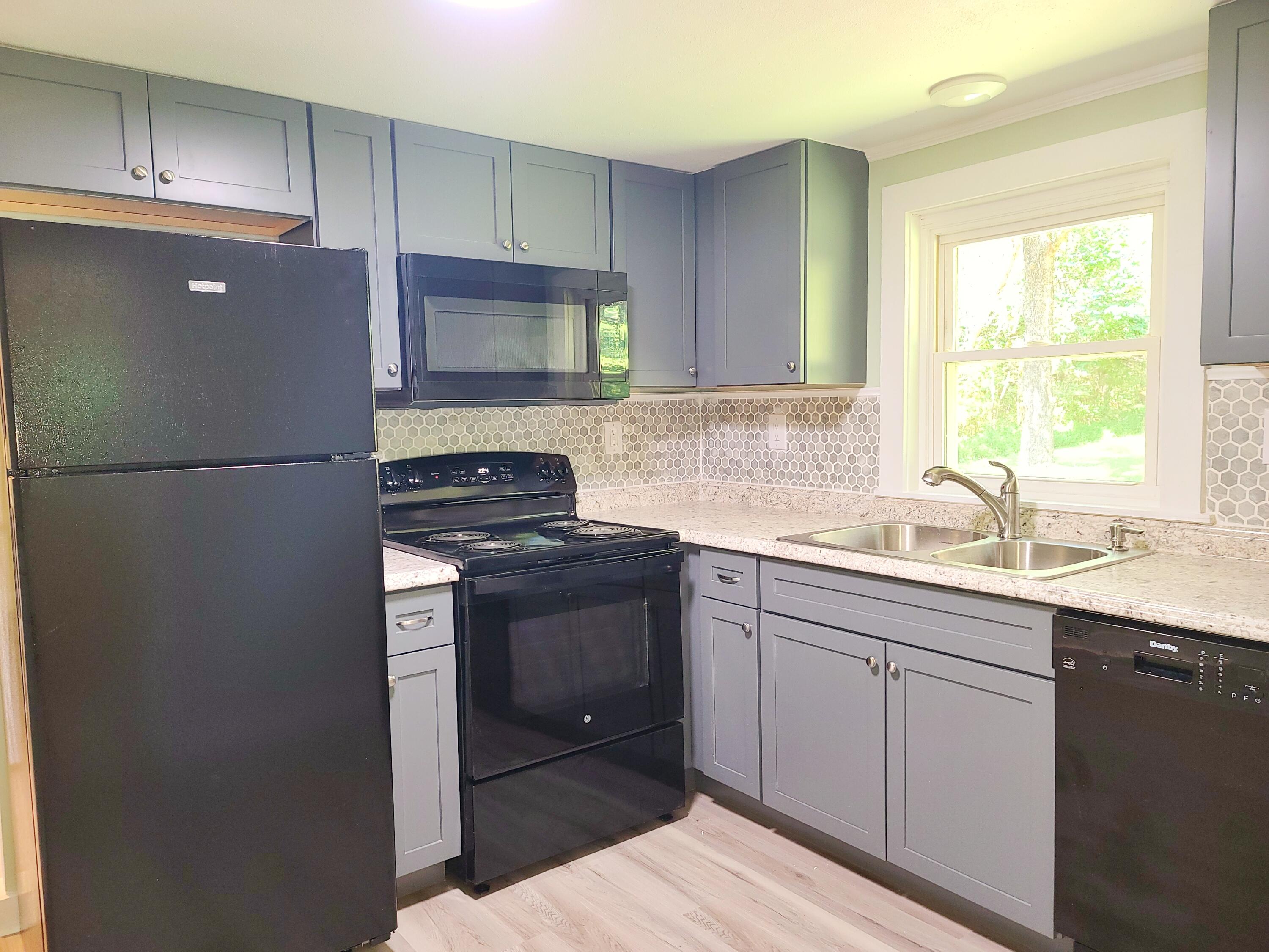 2414 Parksville Road Benton, TN 37307 - Photo 8 of 14 Parksville-Kitchen 2