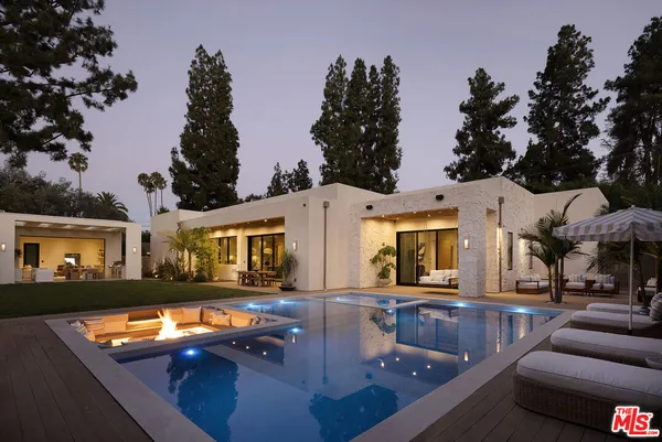 $4,995,000 | 5105 Oakdale Avenue, Los Angeles, CA 91364