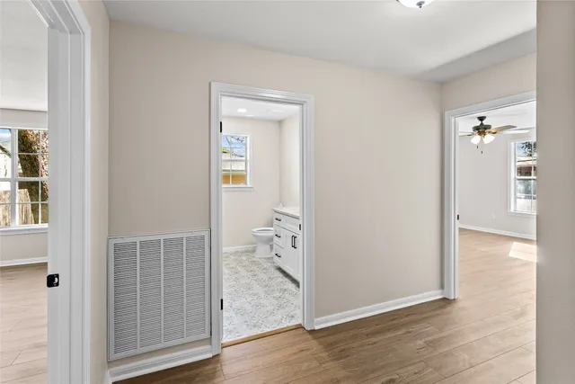 $380,000 | 347 Monroe Street, Giddings, TX 78942