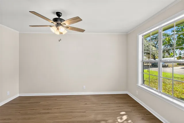 $380,000 | 347 Monroe Street, Giddings, TX 78942