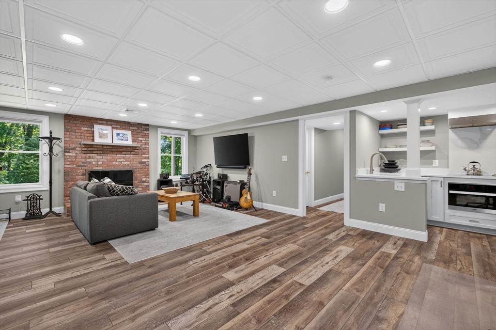 22 Rhodes Drive Wrentham, MA 02093 - Photo 29 of 42