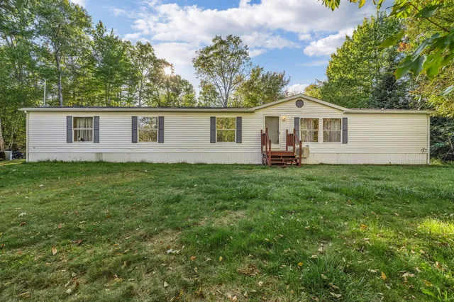 $265,000 | 170 Morey Road, Kenduskeag, ME 04450