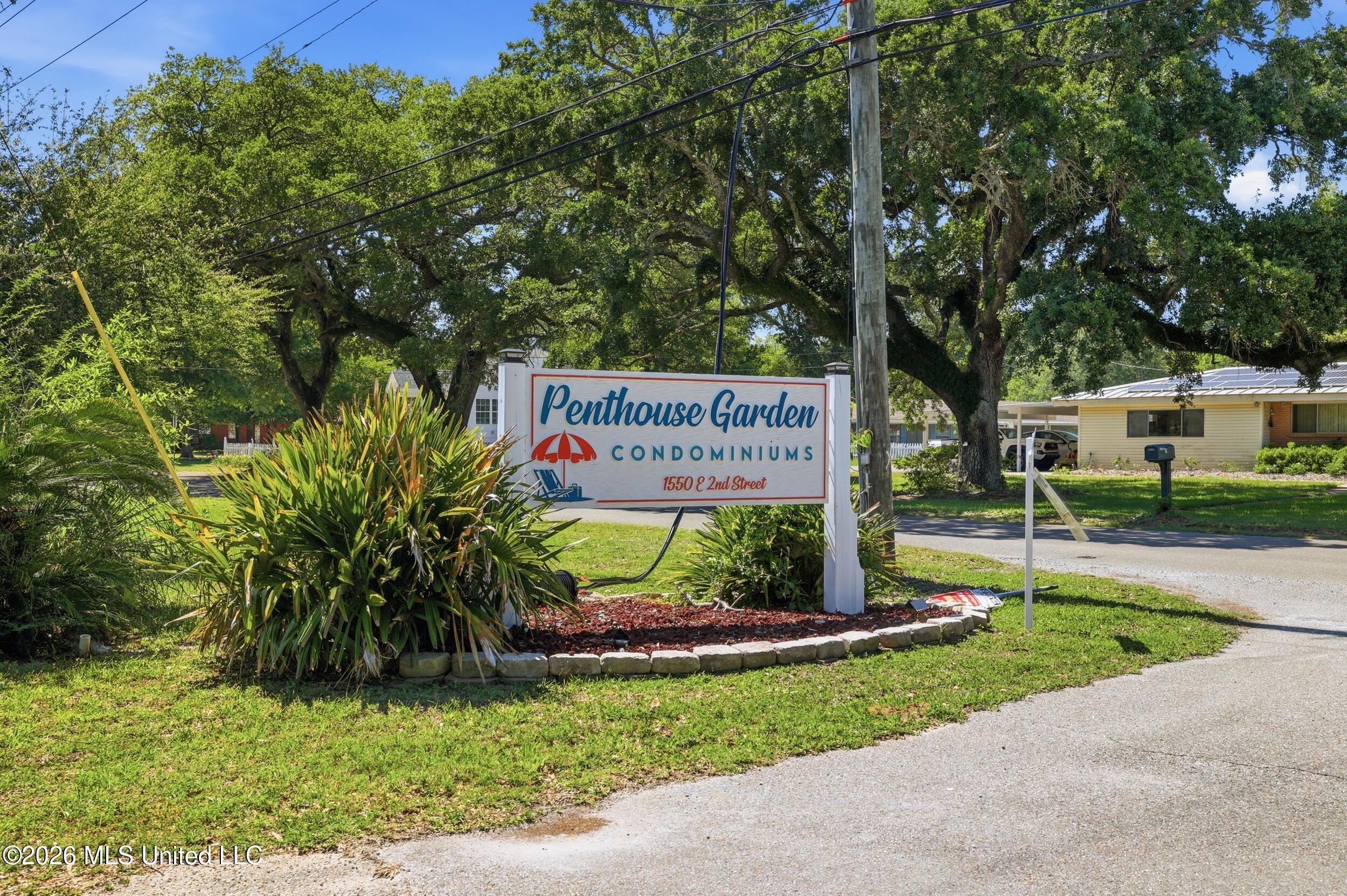 1550 East 2nd Street, Unit R105 Pass Christian, MS 39571 - Photo 21 of 36 26_r6__4918