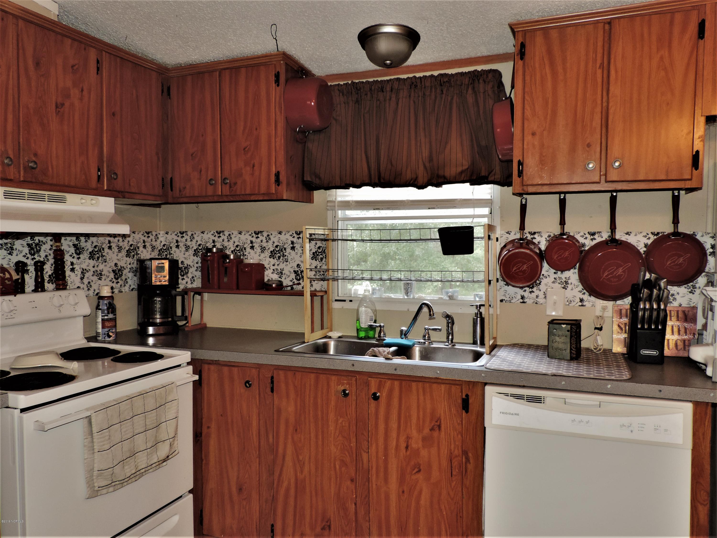 3503 Blueberry Road Currie, NC 28435 - Photo 10 of 23 DSCN1993