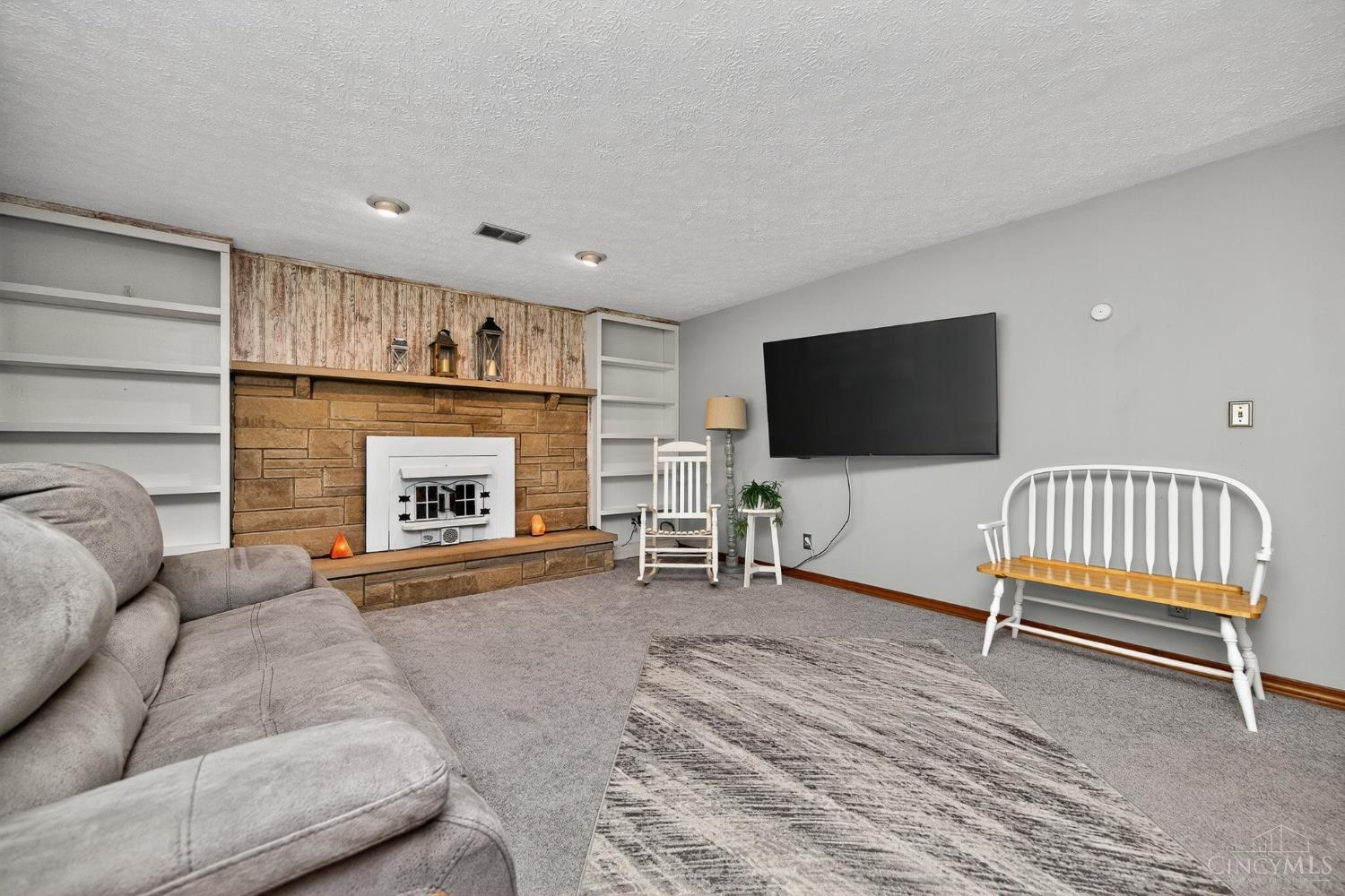 7601 Dickey Road Middletown, OH 45042 - Photo 11 of 65 Gallery Image 11