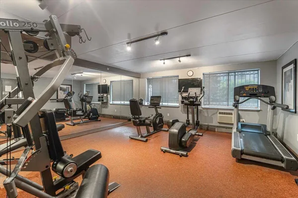 $455,000 | 342 East 119th Street, Unit 6D | East Harlem