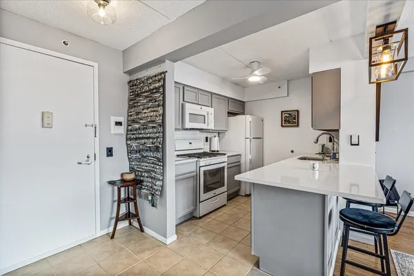 $455,000 | 342 East 119th Street, Unit 6D | East Harlem