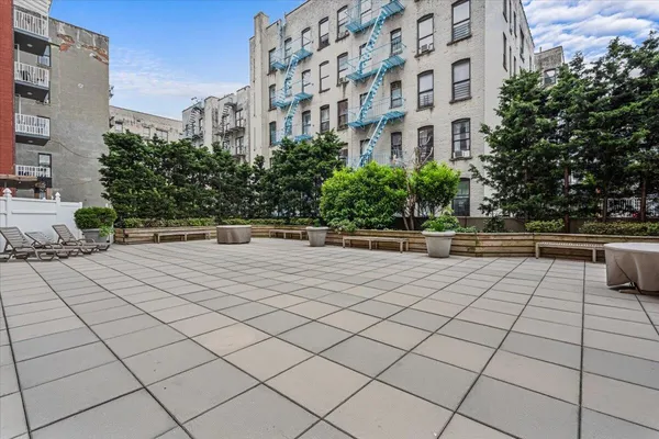 $455,000 | 342 East 119th Street, Unit 6D | East Harlem