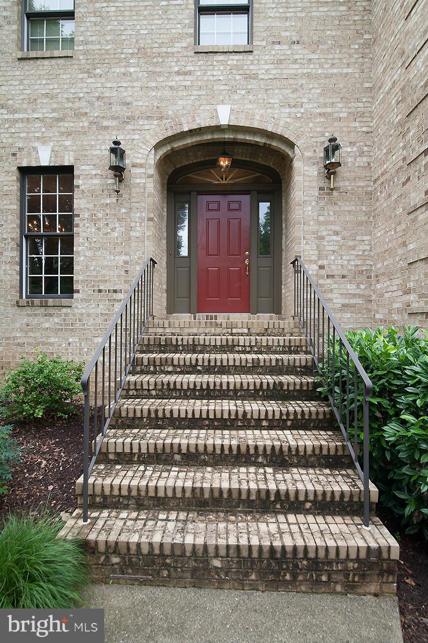 8842 Indian Springs Road Frederick, MD 21702 - Photo 2 of 30 all brick construction
