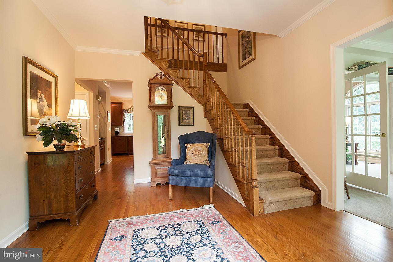 8842 Indian Springs Road Frederick, MD 21702 - Photo 4 of 30 gracious entry with hardwood floors