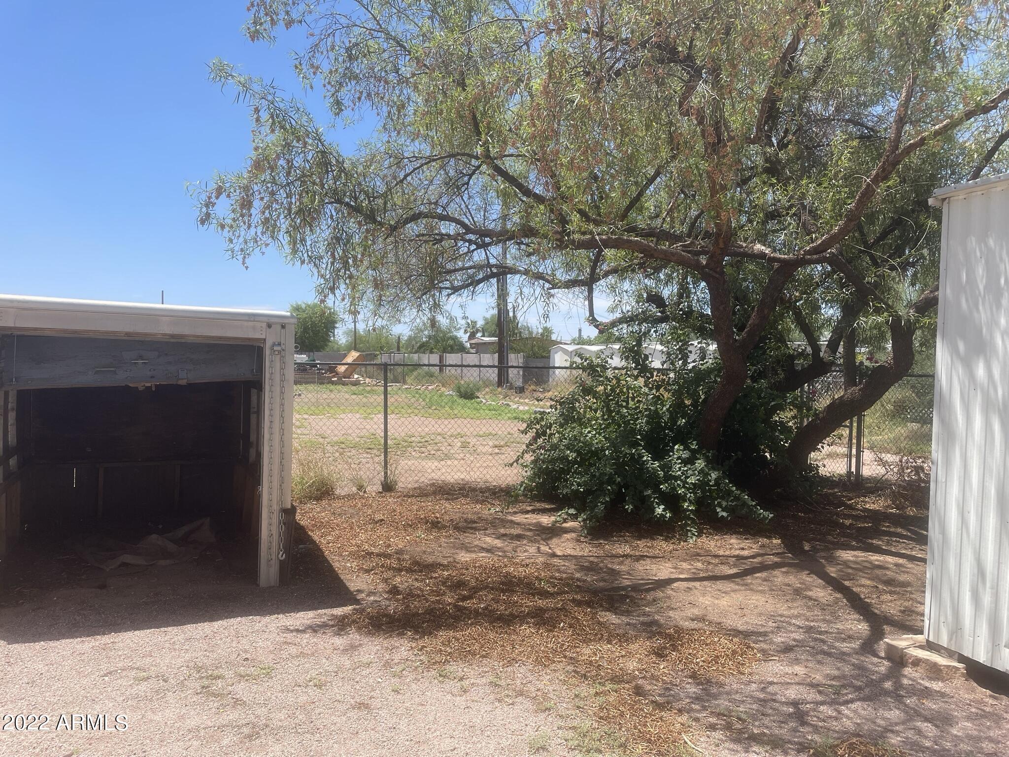 628 South Desert View Drive Apache Junction, AZ 85120 - Photo 4 of 4 Yard-back left-628 S Desert View