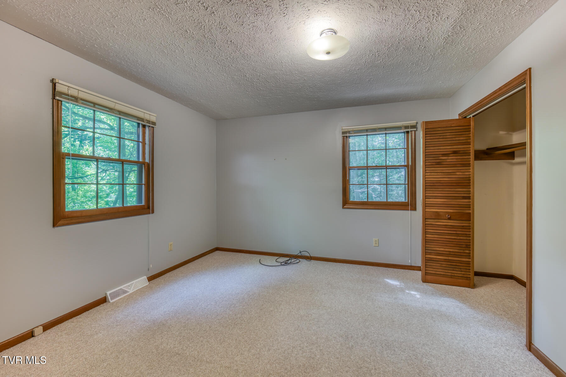 2204 Nantucket Road Johnson City, TN 37604 - Photo 34 of 71 2204 Nantucket Rd-34