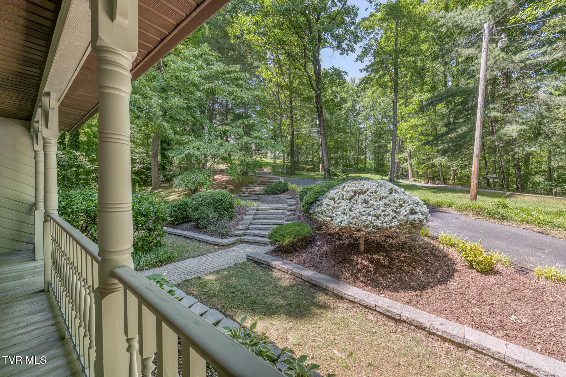 2204 Nantucket Road Johnson City, TN 37604 - Photo 6 of 71 2204 Nantucket Rd-6