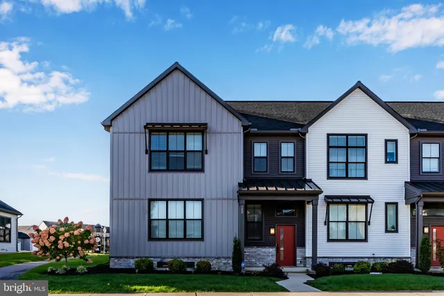 $459,000 | 122 Stickley Drive, Mechanicsburg, PA 17055