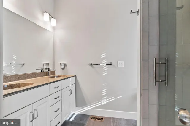 $449,900 | 122 Stickley Drive, Mechanicsburg, PA 17055